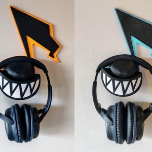 Point Up!! Persona 5 headphone hanger - wall mount for headphones