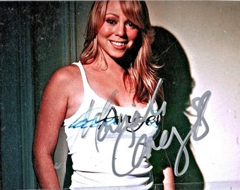 Mariah Carey Autographed 4x6 Color