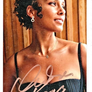 Alicia Keys Autogramm 4x6 Farbe