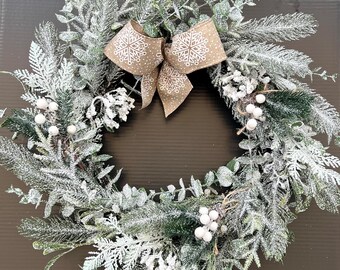 Christmas Wreath | Door wreath | Winter wreath | snowy wreath