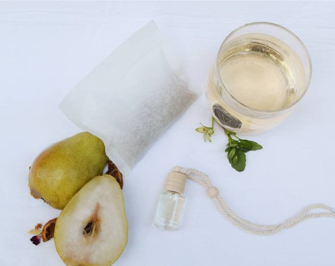 white tea pear hanging diffuser