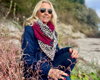 XXL Musselin Dreieckstuch Damen Bordeaux – wendbarer Baumwolle Schal mit Clip – Animal Print – Boho Accessoire – Geschenk für sie