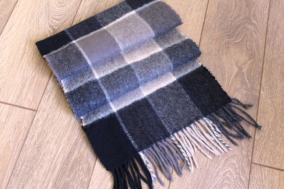 checkered cashmere scarf