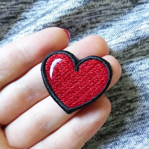 Red Little Heart Patch Sew on Patch Naszywka Embroidered Patch Applique Patches for Jackets Patches for Bags For t-shirt DIY