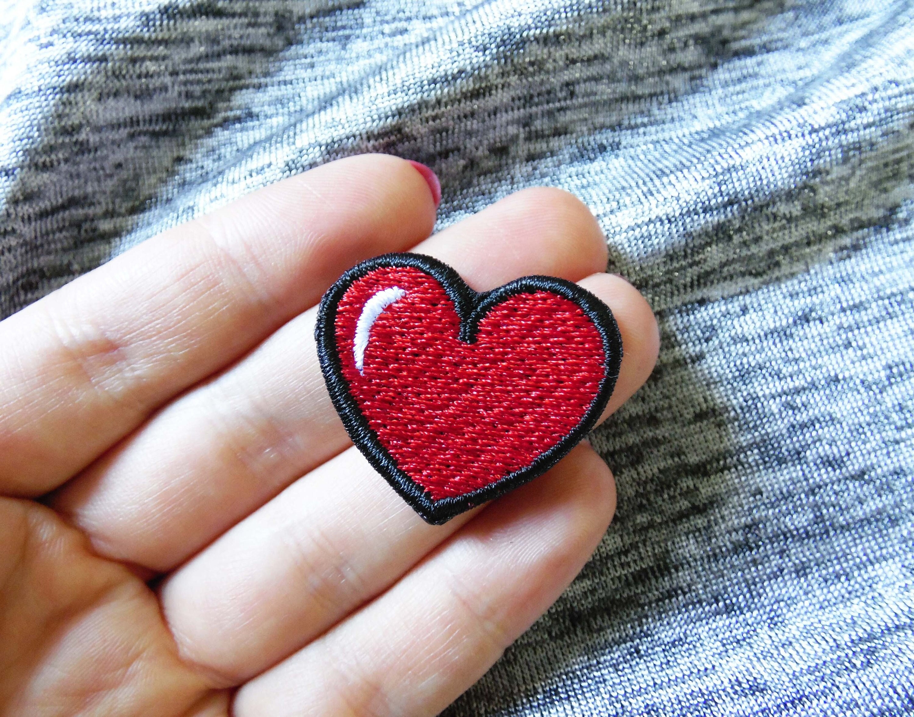 Red Heart Iron on Embroidered Patches: NICEVINYL 40pcs Heart Iron on  Patches for Clothing Repair Small Sew on Cute Embroidery Applique Patch for