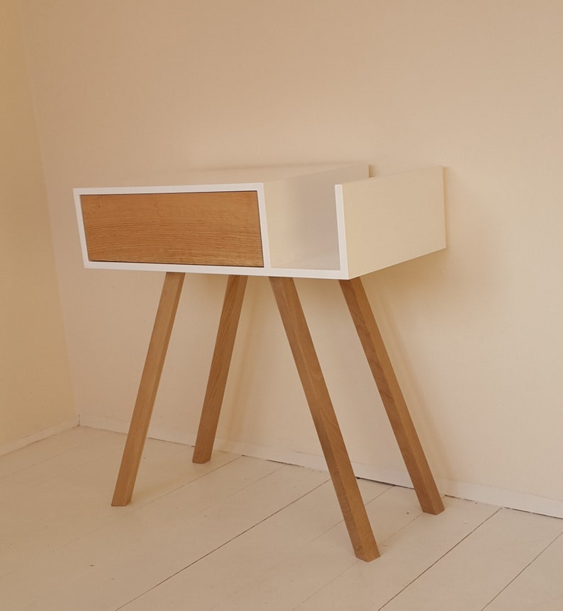 Scandinavian chest of drawers in oak drawer