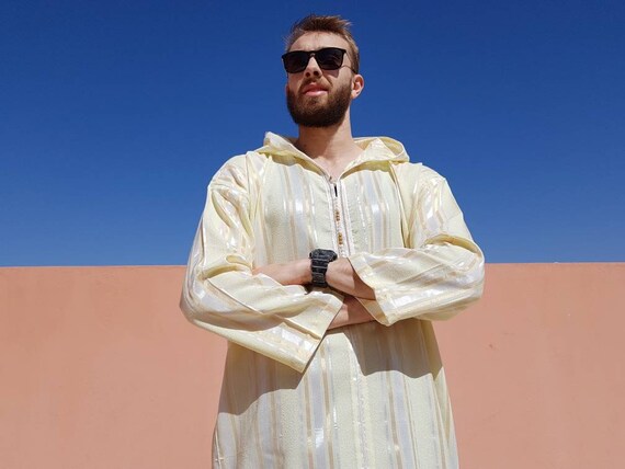 moroccan hooded kaftan