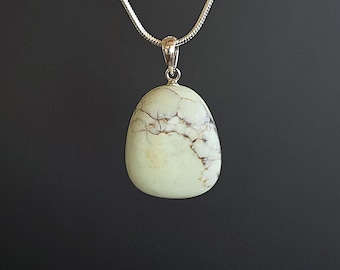 Lemon Chrysoprase Pendant Necklace