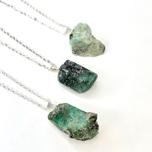 Raw Emerald Crystal Necklace, Emerald Gemstone Pendant with Free Chain