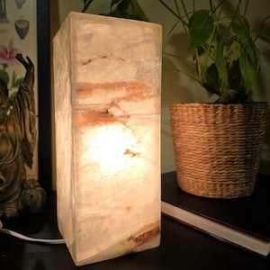 Lampa stołowa z kryształu selenitu – prostokątna lampa biurkowa 12 cali