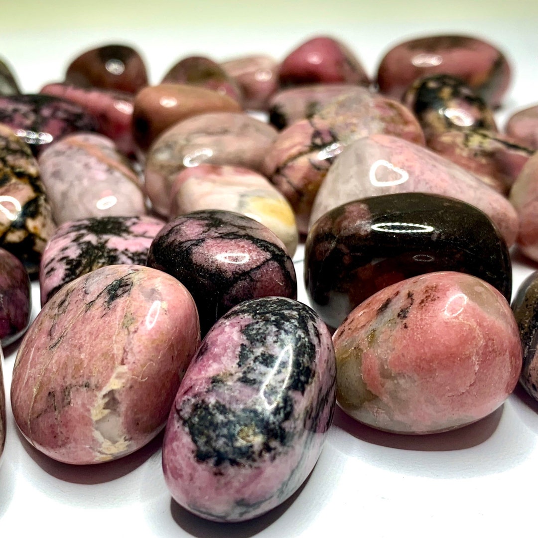 Rhodonite Tumbled Crystals 20-30mm - Etsy