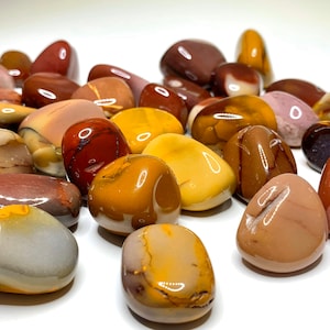 Mookaite Jasper Tumbled Stones, Polished Jasper Tumbled Crystals from Australia