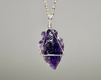 Amethyst Arrowhead Crystal Necklace, Amethyst Arrowhead Gemstone Pendant with Free Chain
