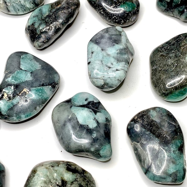 Emerald Tumbled Stone