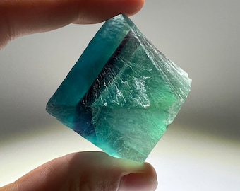 Natural Rainbow Fluorite Crystals, Octahedron, Green, Purple Diamond Shape Gemstones