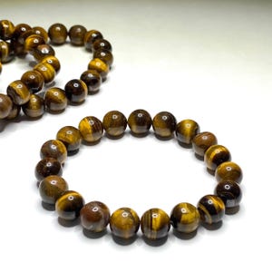 Tiger Eye Crystal Bracelet: Round Gemstone Beaded Bracelet