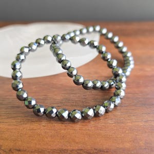 Hematite Crystal Bracelet: Gemstone Beaded Stretch Bracelet