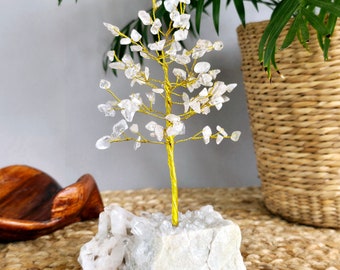 Clear Quartz Crystal Tree, Clear Quartz Gemstone Tree 100 Chips with Natural Himalayan Quartz Cluster Base