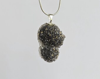 Black Amethyst Rosette Pendant Necklace