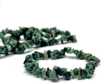 Emerald Crystal Bracelet, Emerald Gemstone Chips Beaded Bracelet