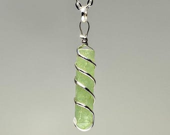 Green Aventurine Crystal Necklace, Aventurine Gemstone Wire Wrapped with 18 inch Chain