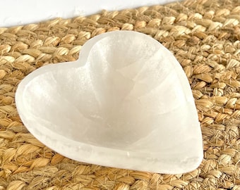 Selenite Heart Shape Bowl, Selenite Crystal Charging Station, Selenite Charging Crystal Bowl