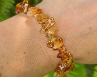Golden Citrine Crystal Chips Beaded Bracelet, Handmade Gemstone Chips Stretch Bracelet