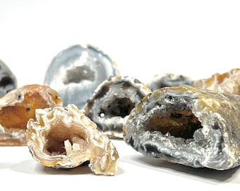 Oco Geode, Agate Crystal Geode