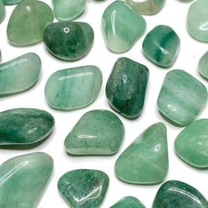 Green Aventurine Tumbled Stones, Polished Crystals from India