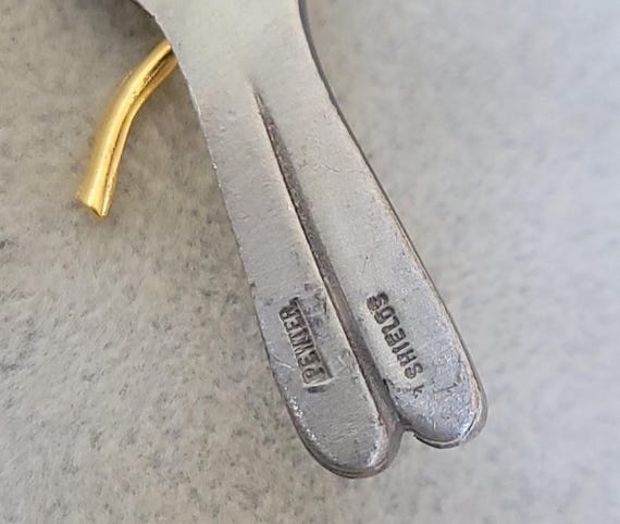 Shields pewter gold tone bird on a branch pin bro… - image 3