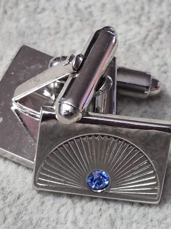 Silver tone blue stone rectangular fan cufflinks - image 4