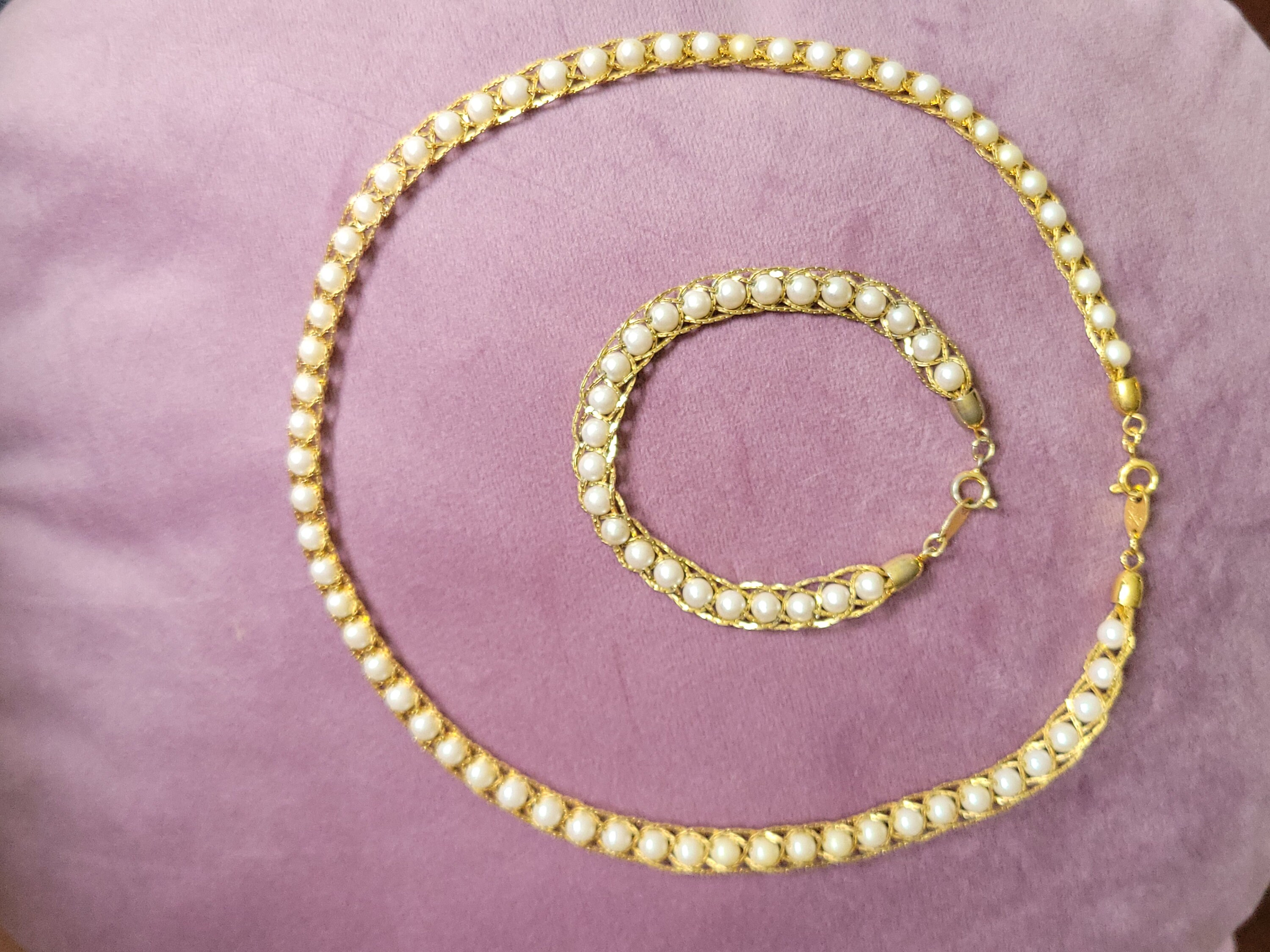 Trifari Jewelry Set - Etsy