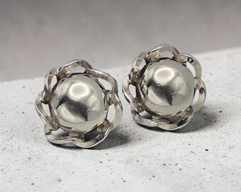 Shiny domed silver tone 1 inch clip on ear clip earrings