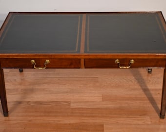 1930s English Regency mahogany & green leather top coffee table