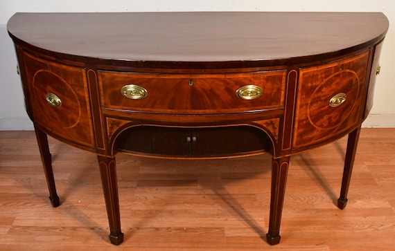 1850s Antique English Hepplewhite Mahogany inlaid Sideboard / Buffet