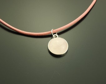 Chain Rose quartz leather pendant silver leather necklace