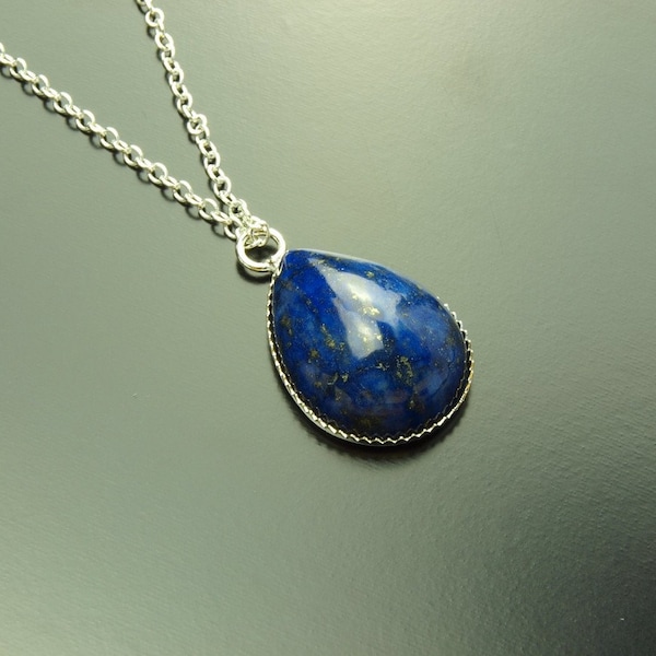 Kette Lapislazuli Edelstein Tropfen silbern blau Cabochon Lapis Lazuli gold oval