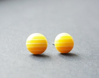 Stud Earrings white striped Yellow