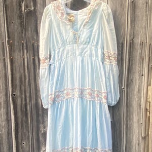 vintage bohemian blue lace long sleeve midi dress Plus Size Dresses Wedding Guest Fall Navy Blue Women Midi Long Sleeve Lace Semi Formal A Line Winter Smocked Flowy Dress at Amazon Women's Clothing store