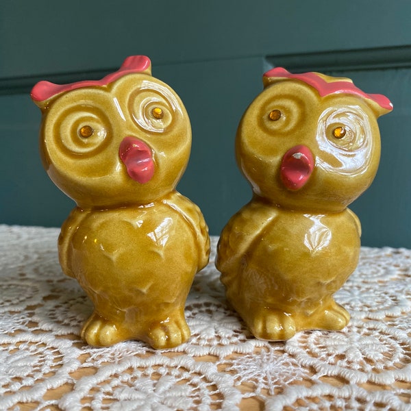 Vintage Jewel Eye Owl Salt/Pepper Shaker Set | Gold-Yellow and Orange | Chipped Beak, See Photos