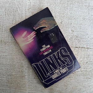 Vintage Sci-Fi Horror Paperback - Links by Charles Panati - Vintage Novel Pre-Owned Used - Spine Creasing, Creased Cover, Wear