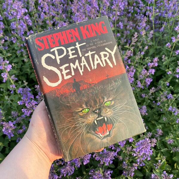 Pet Sematary Stephen King 1980s Book Club Edition | RIPPED Dust Jacket, Wear & Tearing on the Cover, Edge, Spine, etc