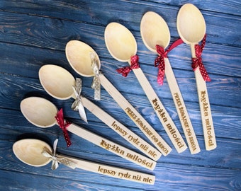 Personalized Wood Spoon, Engraved, thank you to the guests,  original place card, recipe for love, wedding gift, kitchen gift,