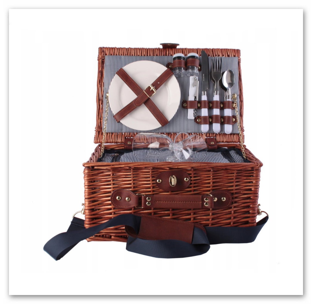 PICNIC BASKET, Wedding Picnic Basket, 2 People, Personalized, Wicker