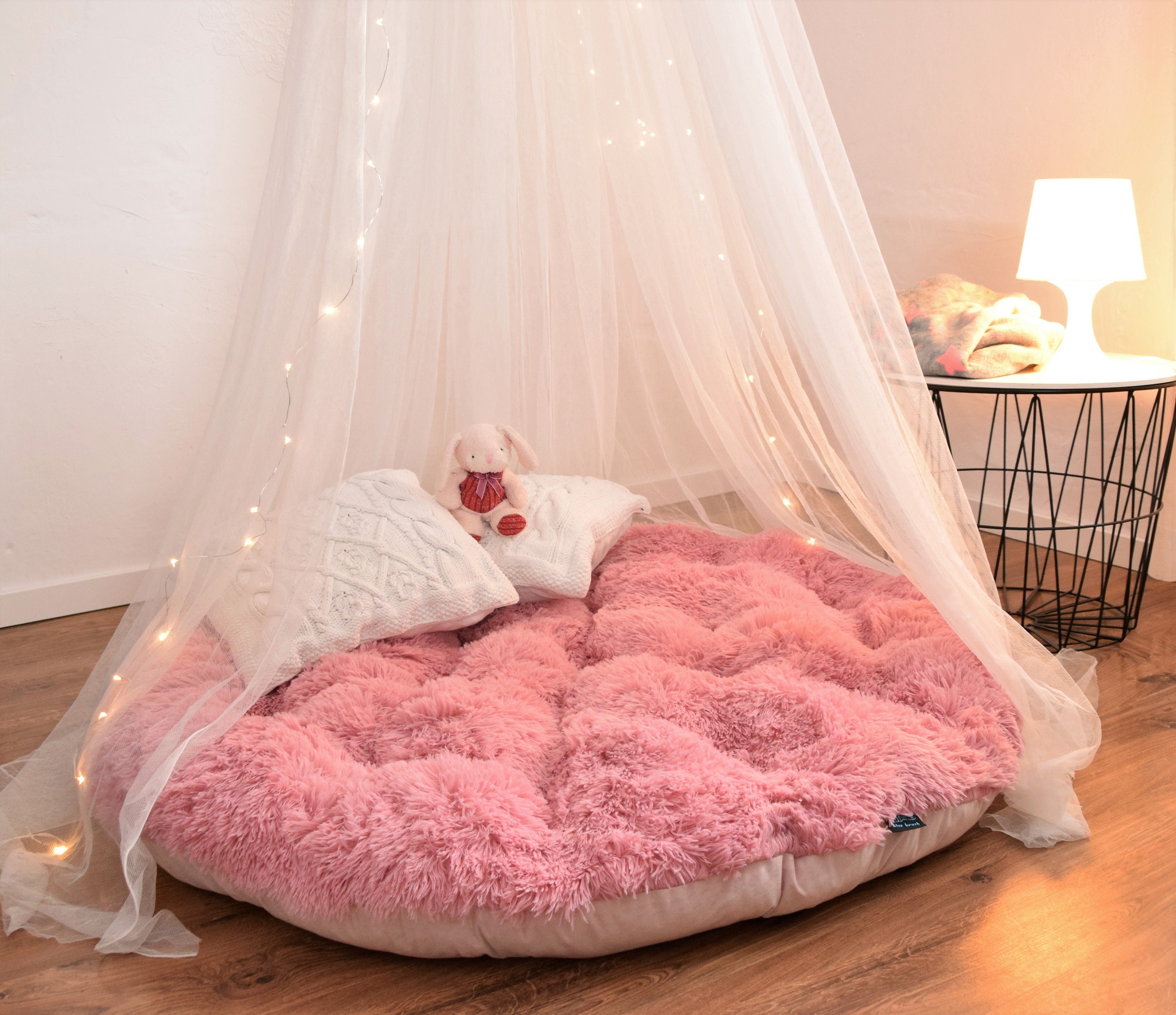 fluffy floor cushion