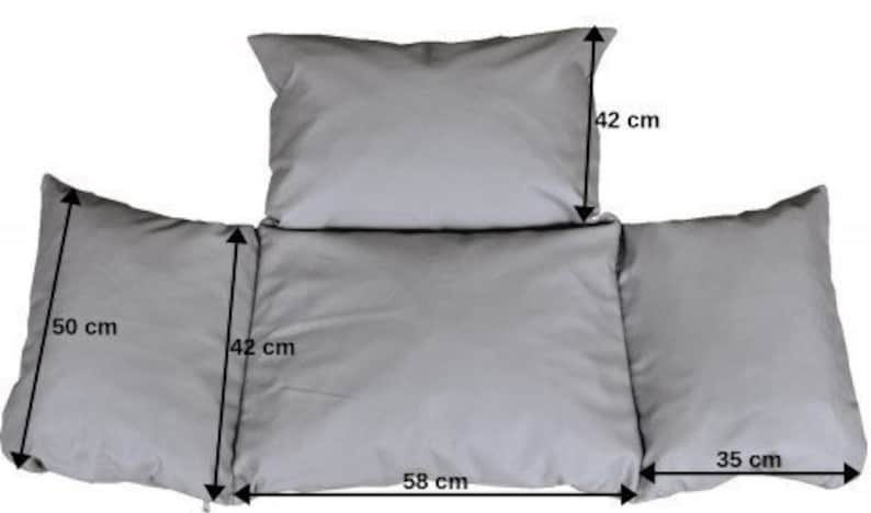 May include: Three gray cushions with measurements in centimeters. The largest cushion is 58 cm wide, 42 cm tall, and 42 cm deep. The two smaller cushions are 50 cm wide and 35 cm wide.