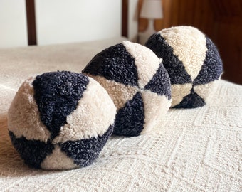 Curly Merino Sheepskin Ball Pillow _ Ball Cushion - Boucle Throw Pillow - couch pillow - Round Throw Ball Pillow - boho pillow