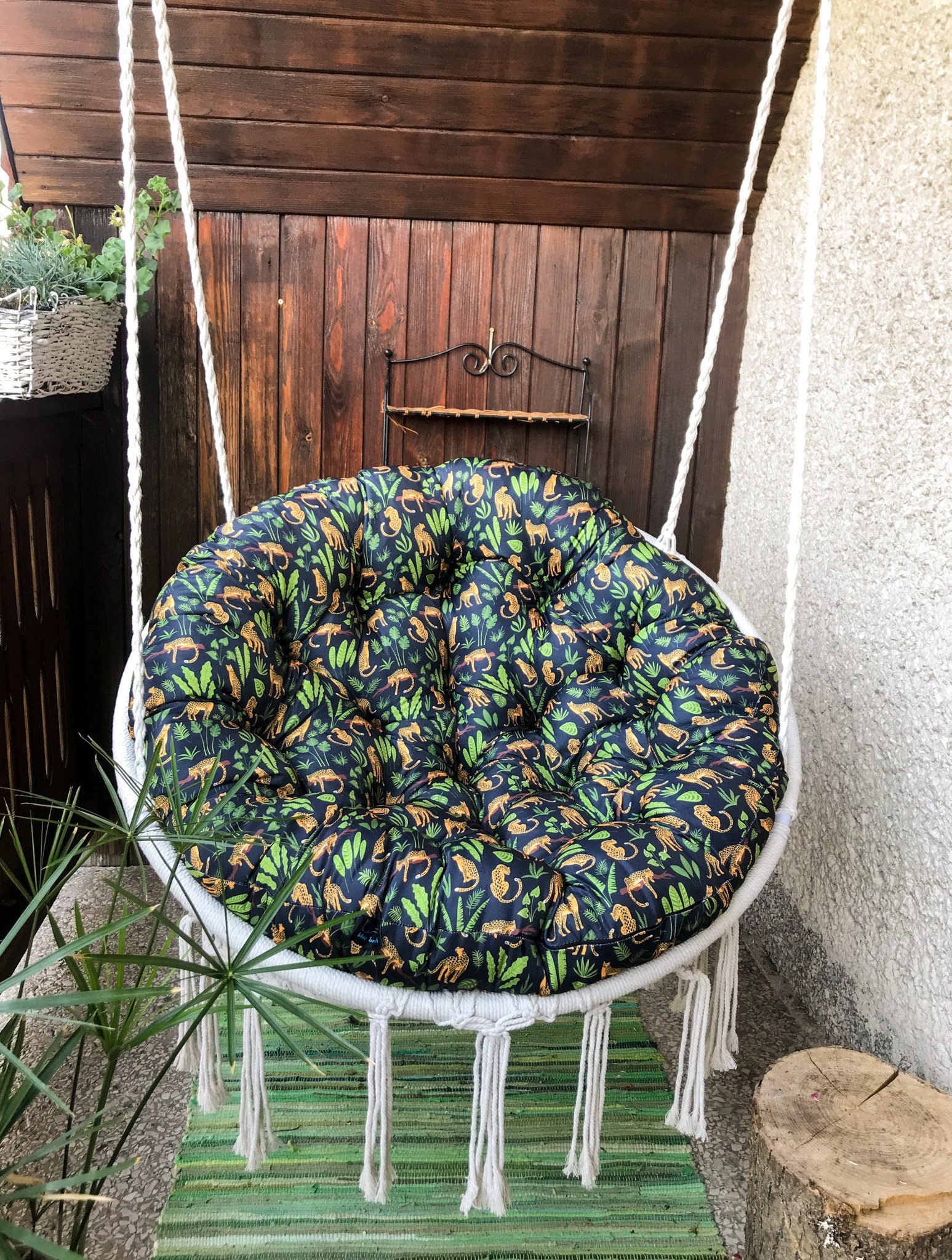 Hanging Chair Soft Fluffy Pillow Fixing of a Swing, Macrame Swing and  Shaggy Cushion, Boho Home Swing, Hanging Chair for the Bedroom -   Denmark