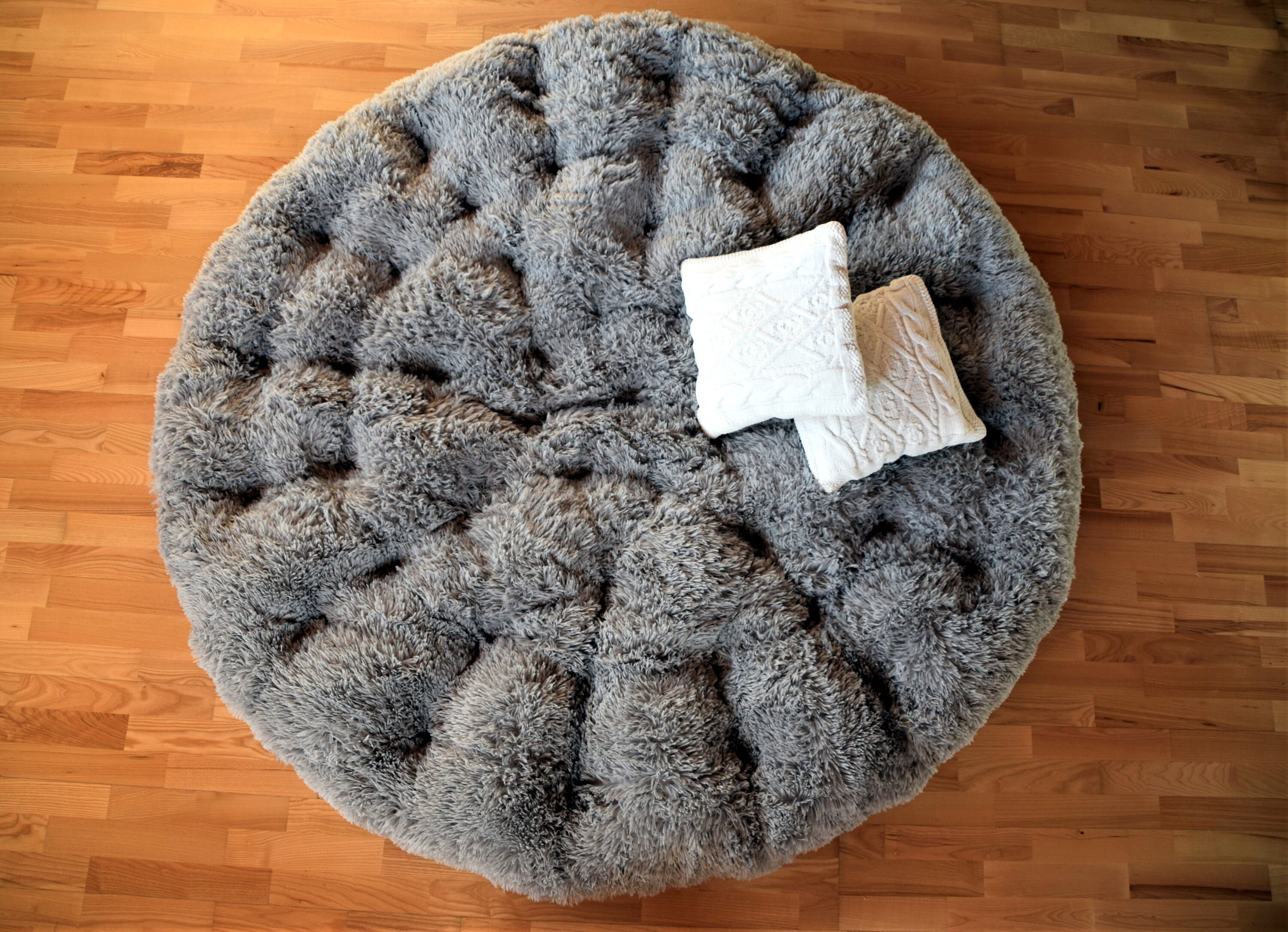 big fluffy floor cushion