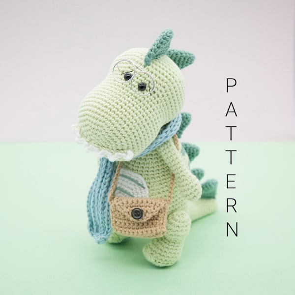 Patrón de crochet Amigurumi - Rex el Dinosaurio del libro Amigurumi Treasures (SOLO INGLÉS)